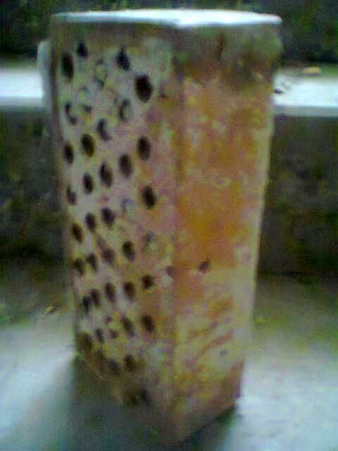 Продавам тухли  единични