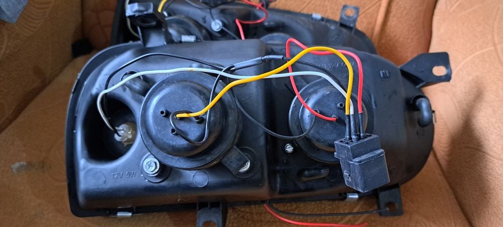 Фары Гольф 3 (блок фары)