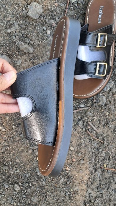 Новые тапочки 38,5 размера