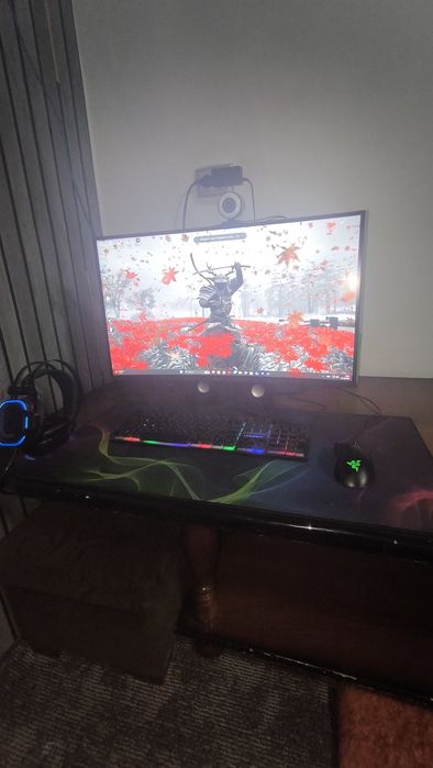 Kopmplek sotlad igravoy kampiyutur idyal holda yarm yil ishlatkanman