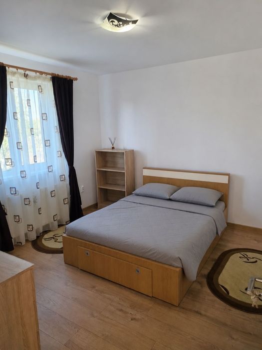 Vila 11 pers Cazare/Evenimente/Petreceri de la numai 800 ron/zi