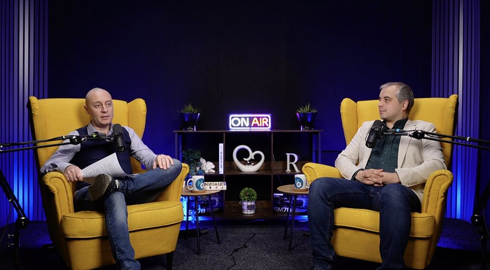 Подкаст студио под наем с висококачествена техника