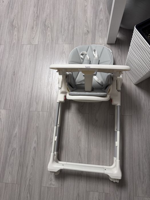 Детский стулчик Ilove на колесиках