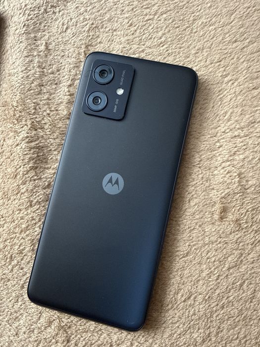 Vand sau schimb cu laptop