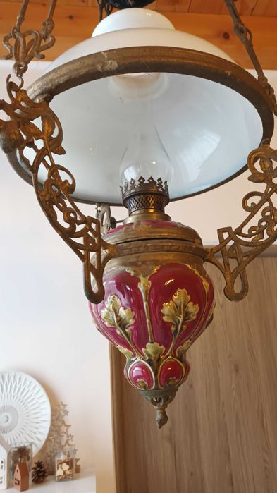 Vand lampa pe gaz pentru tavan vechime