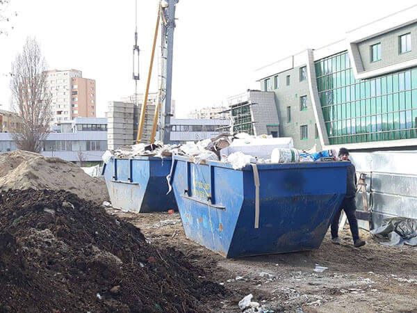 ОБЯВА За отдаване под наем на контейнери за сметоизвозване