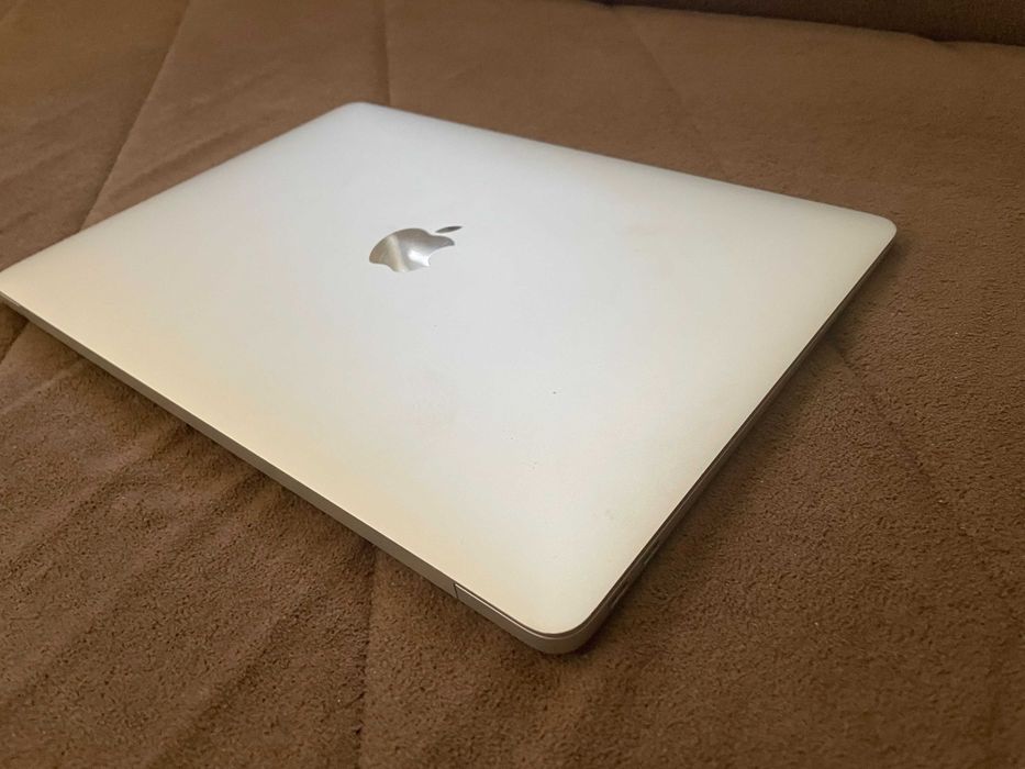 13" Core i5 MacBook Air А1932 (2019) Silver
