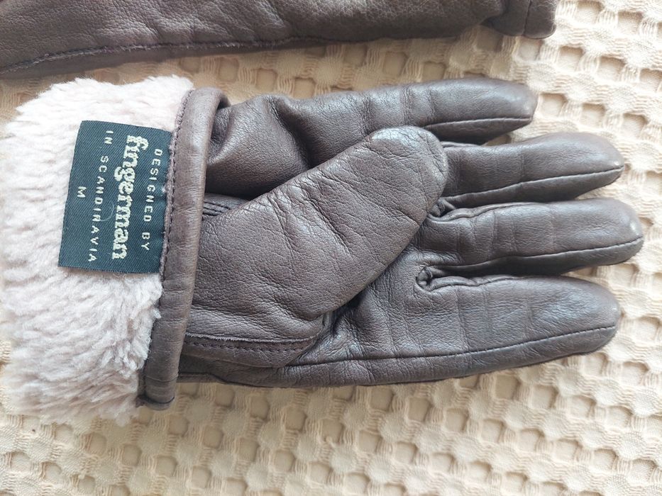 дамски кожени ръкавици