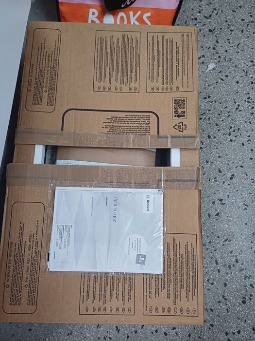 Плот за вграждане BOSH PRB3A6B70 газов