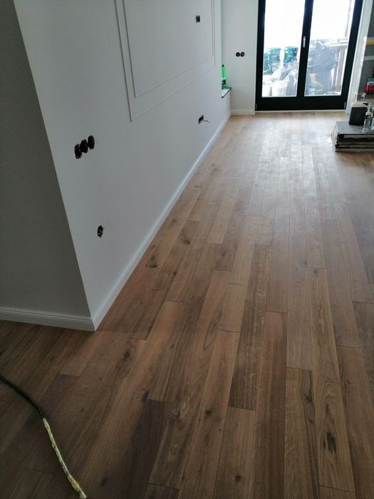 Montaj profesional pentru parchet, scari, usi, terase, menaj curatenie