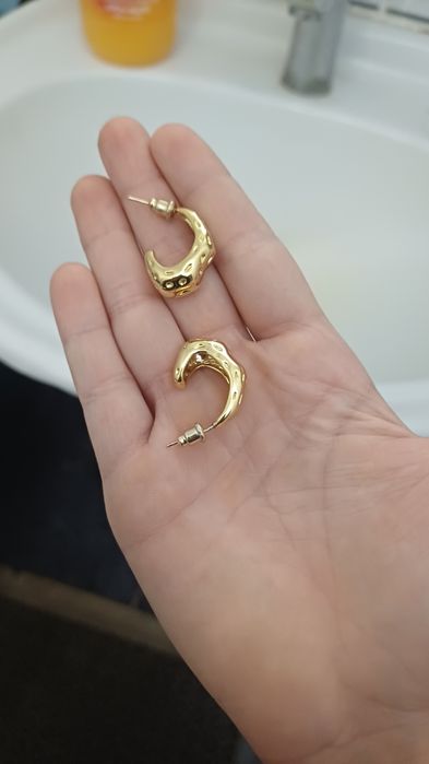 Продаю серёжки  красивые