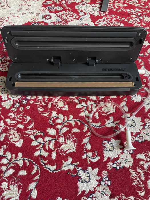 Вакууматор Kitfort