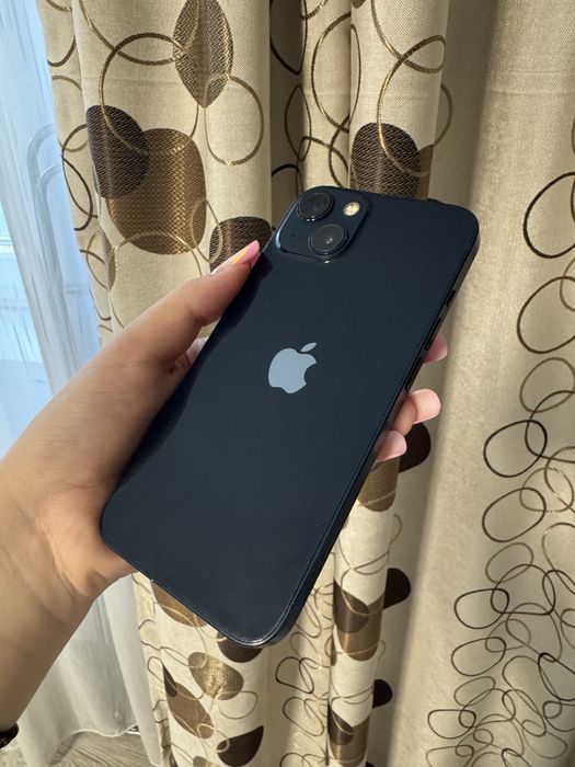 iPhone 13 - 128 gb