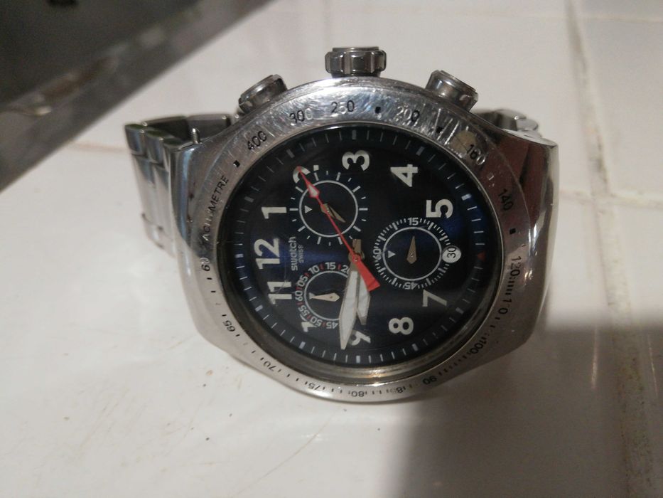 Часовник Swatch Irony