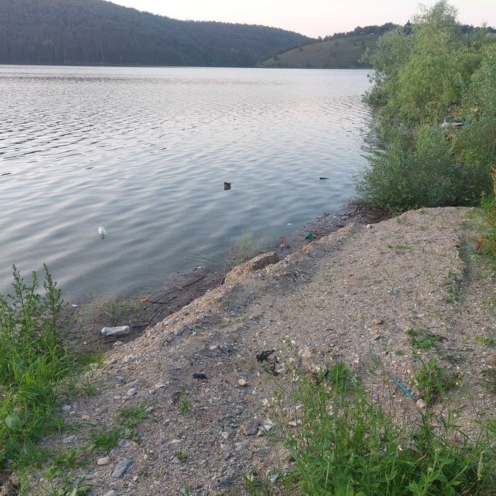 Parcele de teren - lacul Cinciș