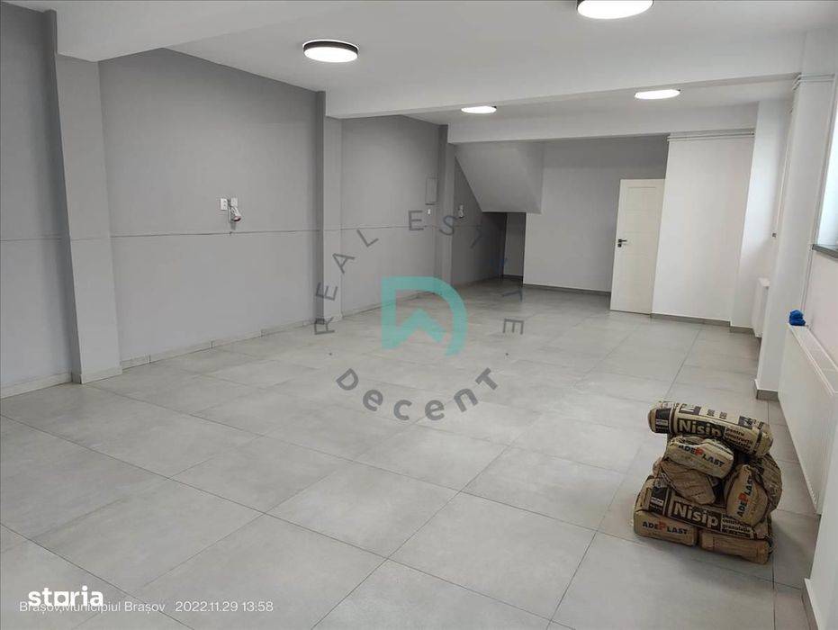 De vanzare casaspatiu comercial, 130 mp, Nicopole, Brasov
