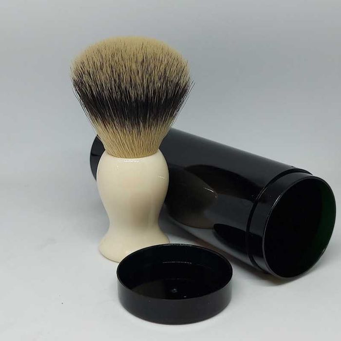 Четка за бръснене COLIBRI BLACK/WHITE