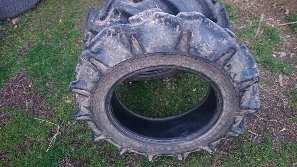 Cauciucuri Bridgestone 6-14, tractor japonez