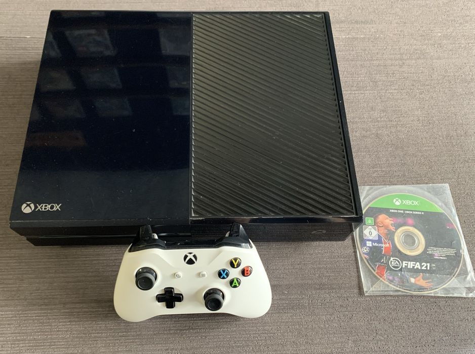 Xbox One - 500GB, 110€