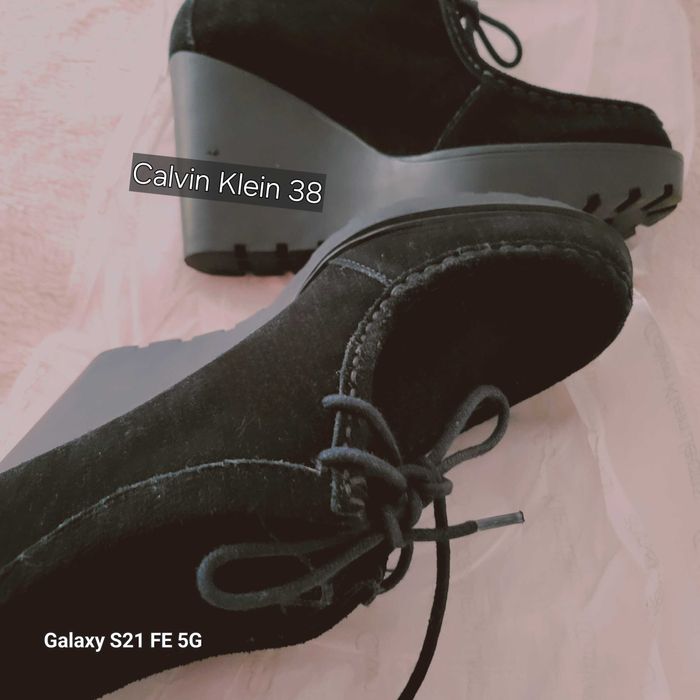 Ghete Calvin Klein 38