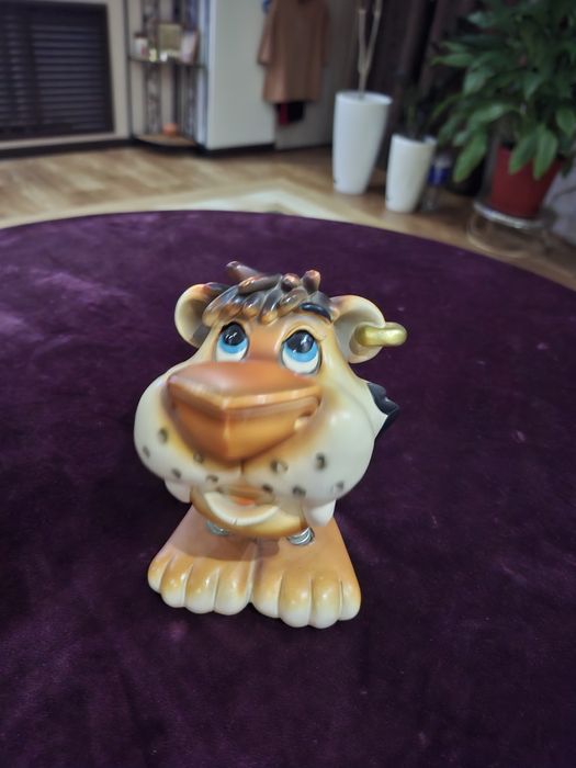 Продаю копилку.ЛЬВЕНОК.