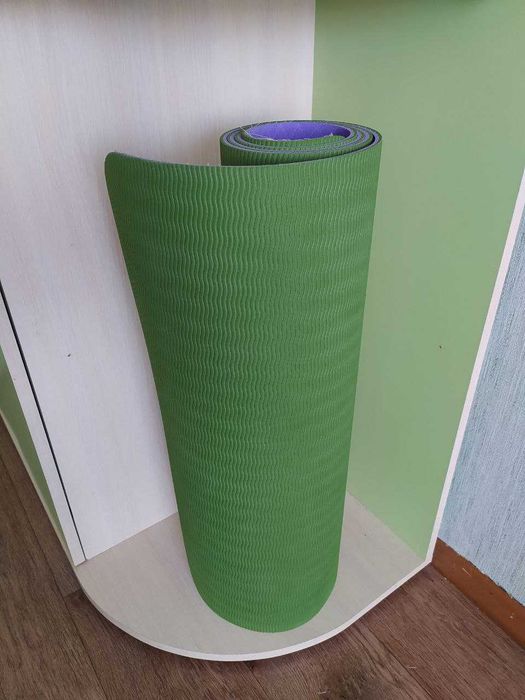 Коврик для фитнеса и йоги