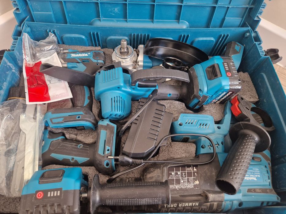 Электронный набор струментов 5в1
Безщеточные