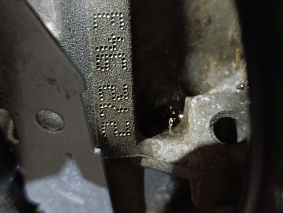 Двигатель на Мерседес W211 двиг.272 3литра