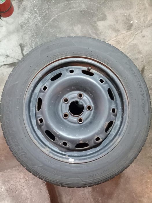 Vand roti 150 lei bucata