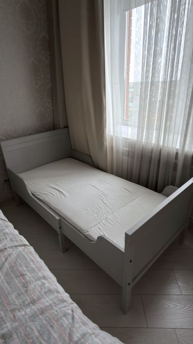 Продам детскую кровать IKEA
