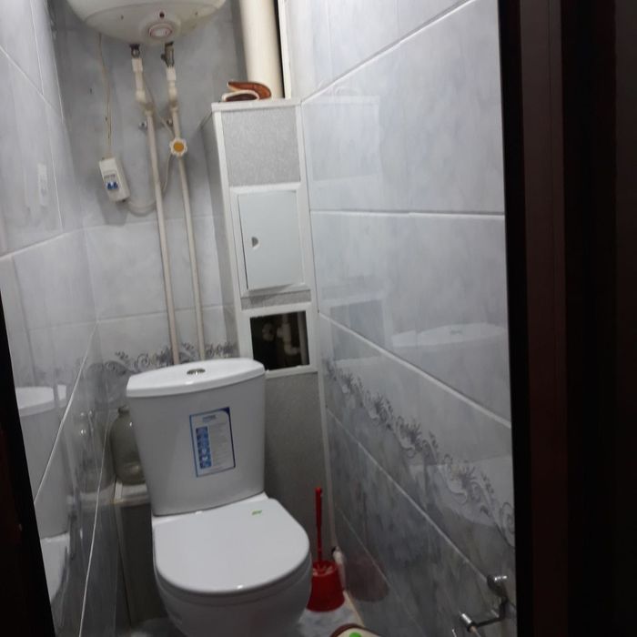 Задаётся 3х комнатная квартира в массив Сагдияна