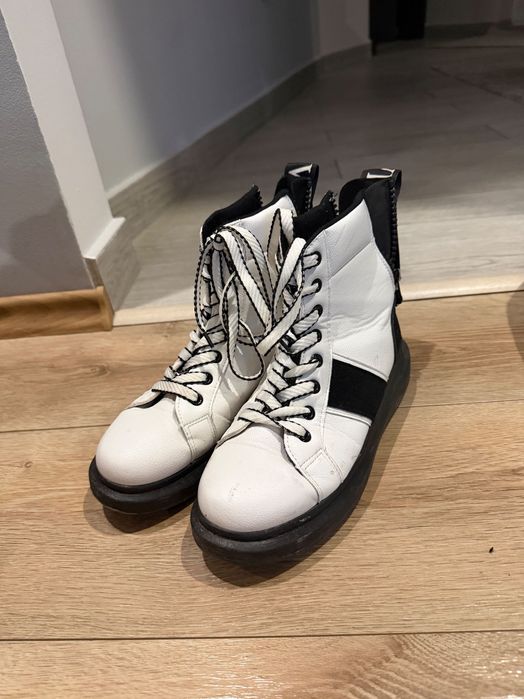 Дамски зимни обувки