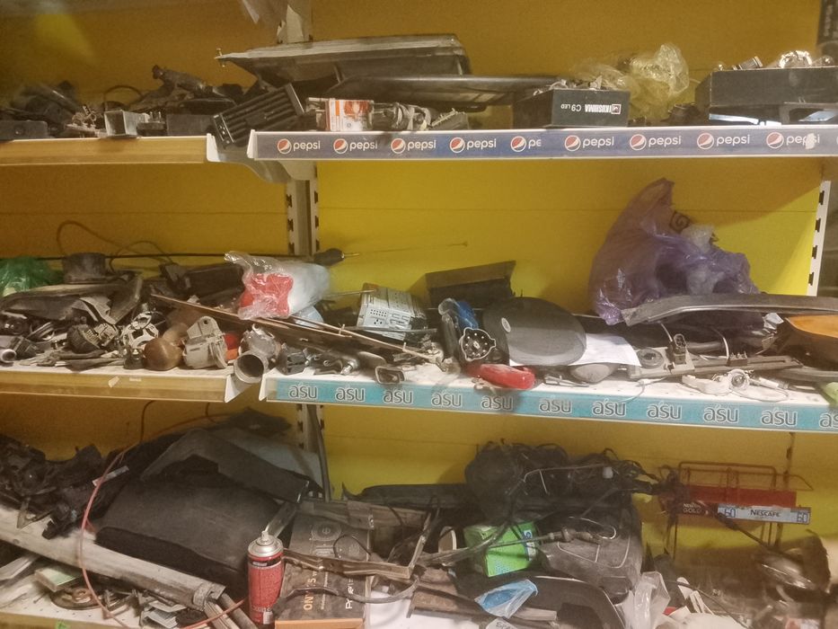 Запчасти на Мерседес