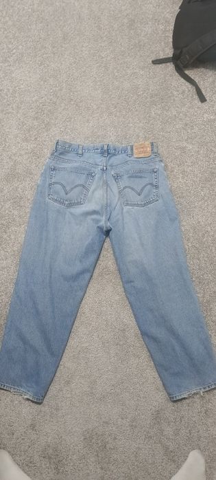 Levis jeans baggy