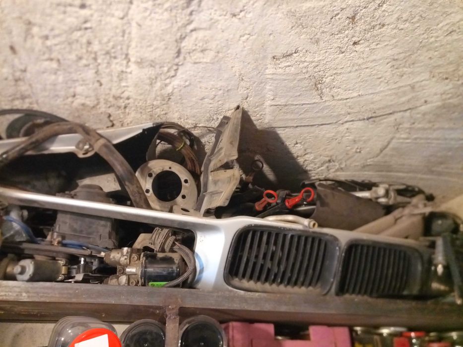 Части  за БМВ Е-36  328  316  320