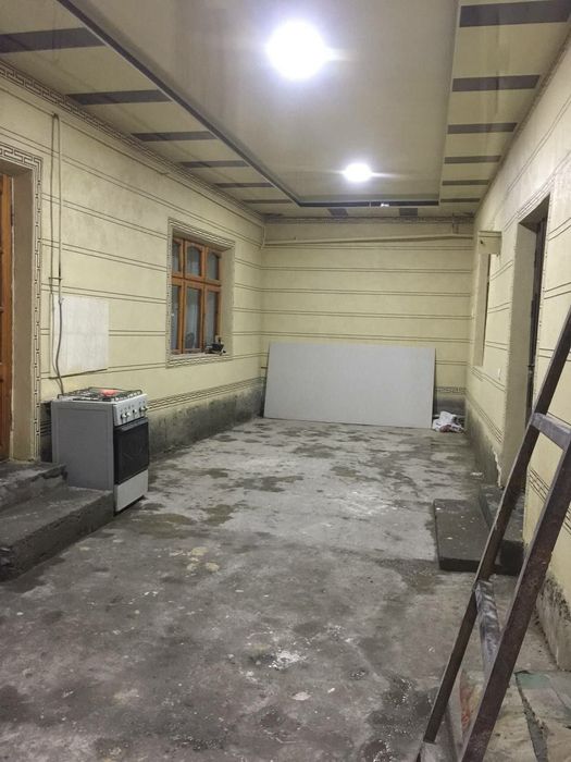 Продажа дома  греческий городок 4х.ком
Мирзо улугбек район 
Греческий