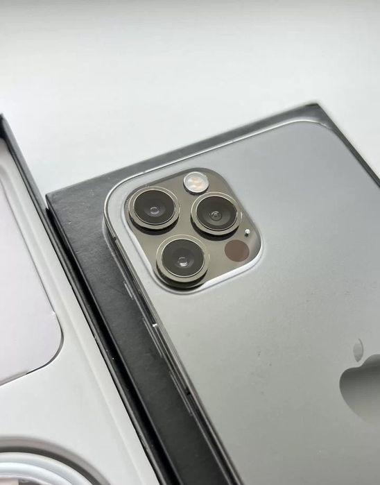Продам iPhone 12 Pro 256Gb Айфон 12 Про 256Гб