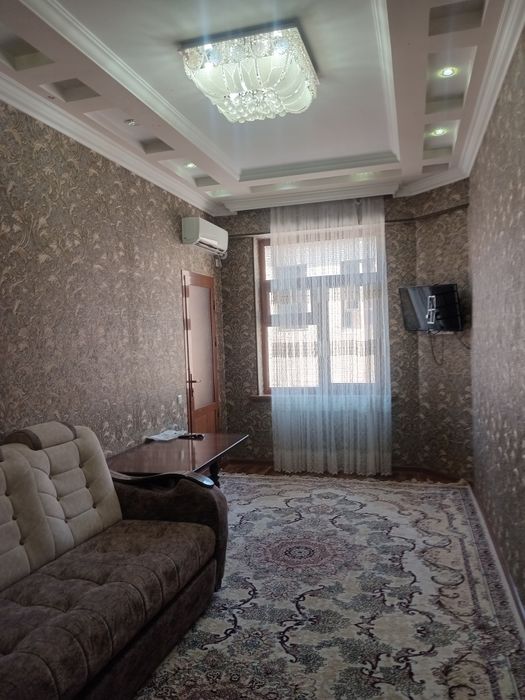 Samarqand Shahar Rudakiy kuchasida kvartira ijaraga beriladii