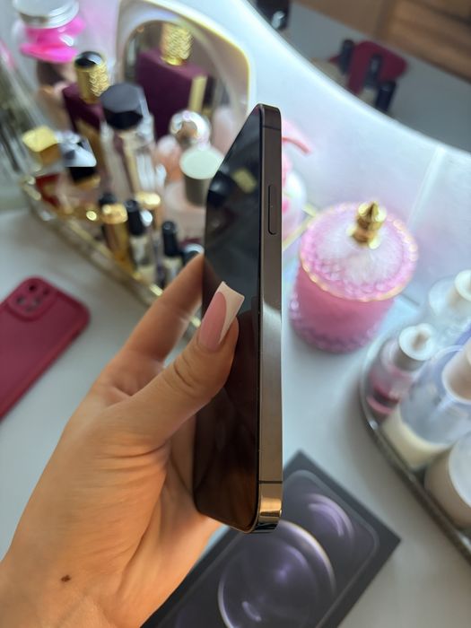 Поодам iPhone 12 pro