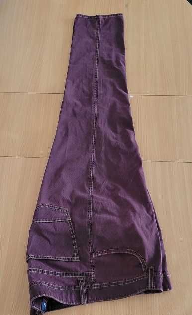 Blugi bărbați Hattric grena burgundy 36/32 L-XL 94cm