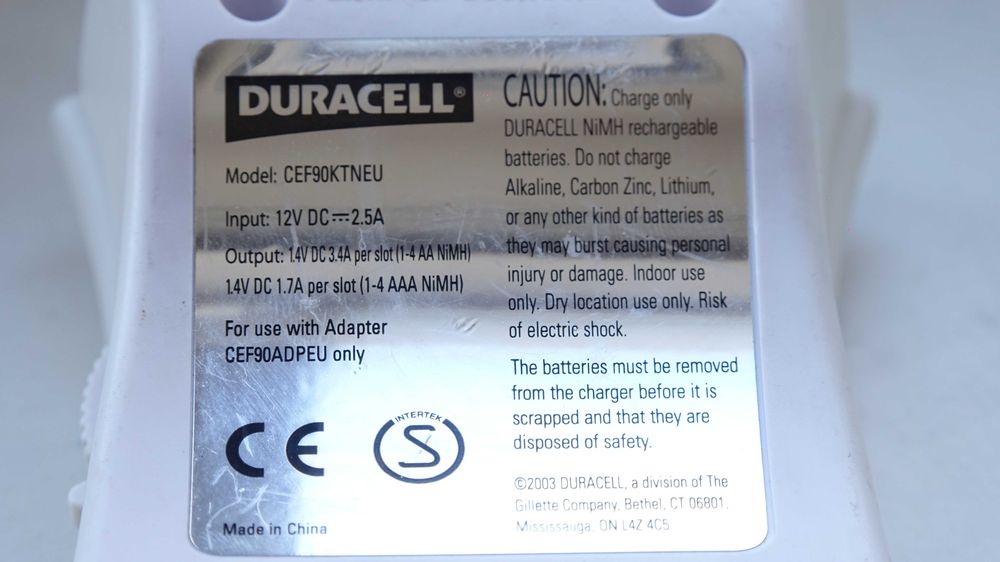 зарядное устройство Duracell.АА,ААА Charger