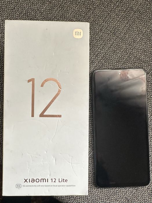 Xiomi 12Layt 12/256 gb telefoni sotiladi aybi yo’q yangi telefon