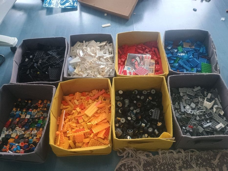 Vând lego in stare buna
