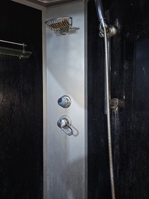 Душевая кабина бу.