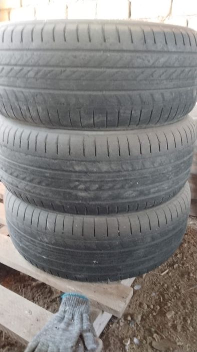 Шины б/у в большом количестве