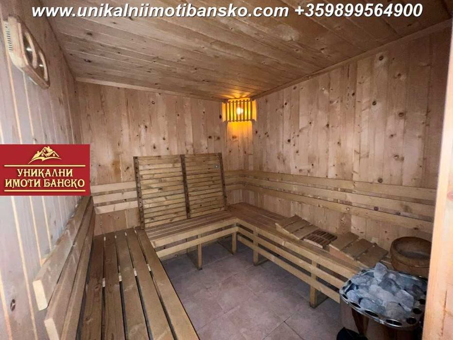 Само слънчеви и светли стаи! Просторна къща за продажба в Банско