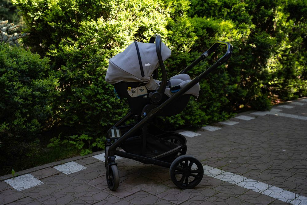 Carucior copii Joie 3 in 1 Carucior Landou si Scoica