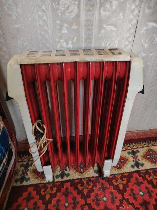 Продам обогреватель 100.000 сум