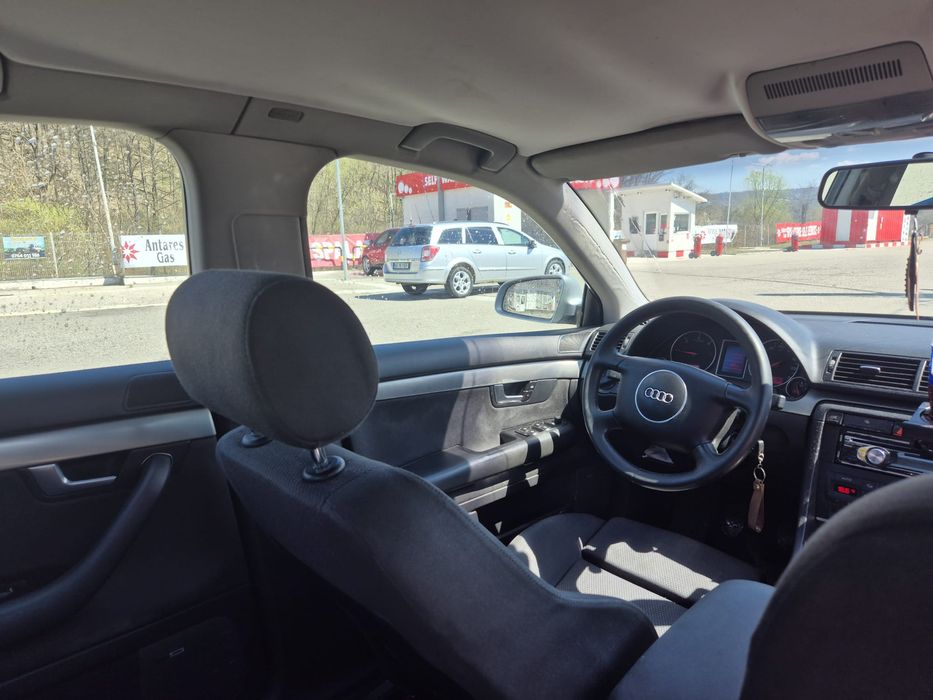 Audi A4 B6, 1.9 Tdi,131cp,5 trepte!