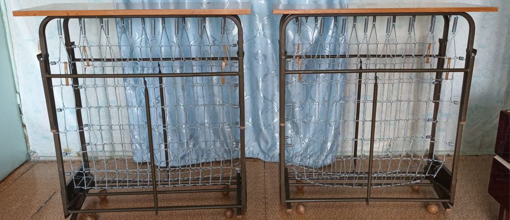 Кровать железная складная времен СССР